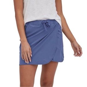 NWT Patagonia fleecewith skirt